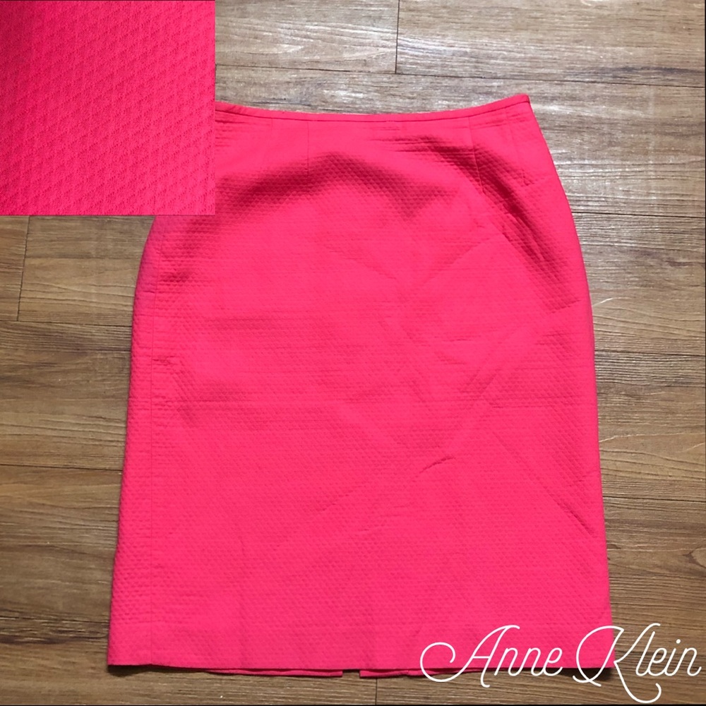 Anne Klein Pink Skirt Size 6